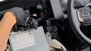 ランドクルーザー250】TVキャンセラー「ミエーテレ」取り付け